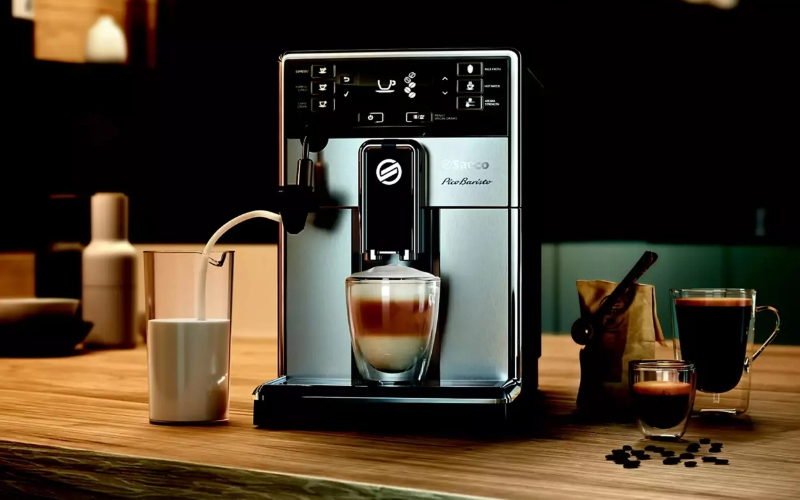 Máy pha cà phê Saeco