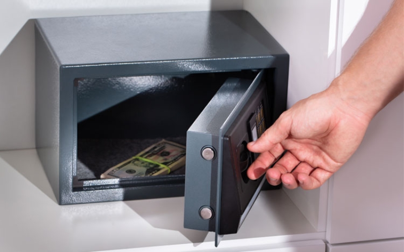 Hệ thống chốt khóa két sắt