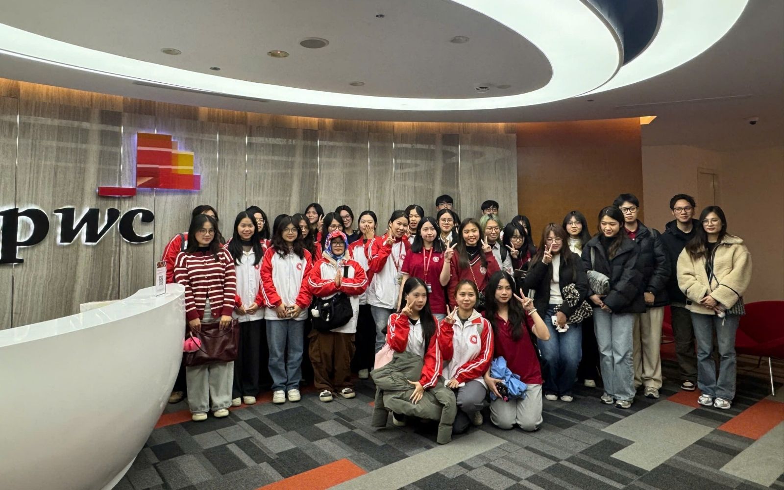 Công ty TNHH PwC Việt Nam